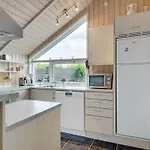 Сasa de vacaciones Sulo - 500m From The Sea By Interhome