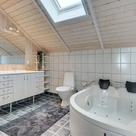 Semesterbostad Sulo - 500m From The Sea By Interhome